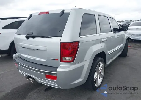 2010 Jeep Grand Cherokee Srt8 z USA, uszkodzony, nr VIN 1J4RR7GW8AC134913